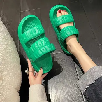 Обувь для женщин 2023 Летние горки Толстая ванная комната Зеленые сандалии Крытые женские тапочки Платформа по продвижению Eva New Style Shoe F